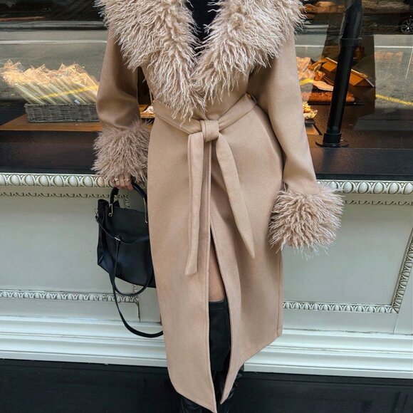 Khaki Bohemian Women's Long Coat with Faux Fur Trim - Picture 4 of 8